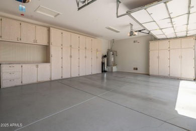 Move-in ready  beautifully updated! Fresh interior paint, TWO on Anthem Golf and Country Club  in Arizona - for sale on GolfHomes.com, golf home, golf lot