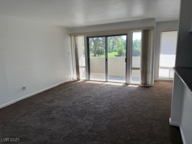 Clean! This Monterey Condo in the guard gated Las Vegas country on Las Vegas Country Club in Nevada - for sale on GolfHomes.com, golf home, golf lot