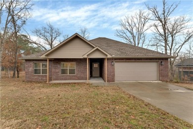 Welcome To Your Next Home!  This Beautiful Home Is Located Near on Branchwood Golf Course in Arkansas - for sale on GolfHomes.com, golf home, golf lot