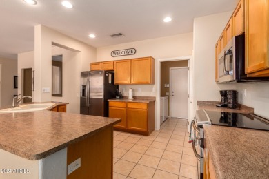 This cozy 2 bedroom 2 bath Sun City Grand home is ready for on Granite Falls Golf Club  in Arizona - for sale on GolfHomes.com, golf home, golf lot