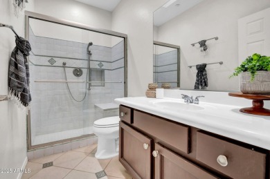 Welcome to country club living at its finest! Perfectly on Anthem Golf and Country Club  in Arizona - for sale on GolfHomes.com, golf home, golf lot