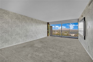 Indulge in an elevated lifestyle at this beautifully remodeled on Las Vegas Country Club in Nevada - for sale on GolfHomes.com, golf home, golf lot