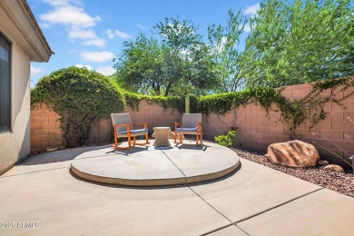 Welcome to country club living at its finest! Perfectly on Anthem Golf and Country Club  in Arizona - for sale on GolfHomes.com, golf home, golf lot