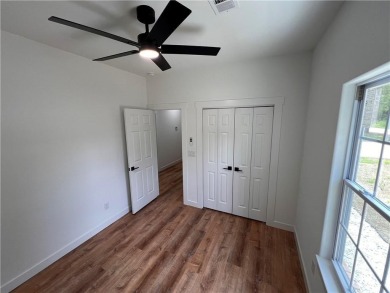 Great new construction built. 2 bed, 2 bath and an office/bonus on Bella Vista Country Club - Scottsdale in Arkansas - for sale on GolfHomes.com, golf home, golf lot