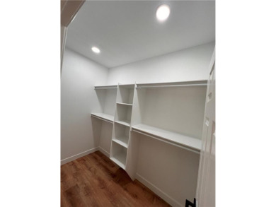Great new construction built. 2 bed, 2 bath and an office/bonus on Bella Vista Country Club - Scottsdale in Arkansas - for sale on GolfHomes.com, golf home, golf lot
