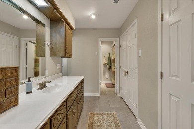 ** ONCE IN A LIFETIME OPPORTUNITY ** UPDATED MODERN VINTAGE, 1 on Country View Golf Course in Texas - for sale on GolfHomes.com, golf home, golf lot