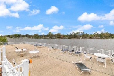Charming 2 Bedroom Condo in Leisure Village.. Priced to on Greenbriar Woodlands in New Jersey - for sale on GolfHomes.com, golf home, golf lot