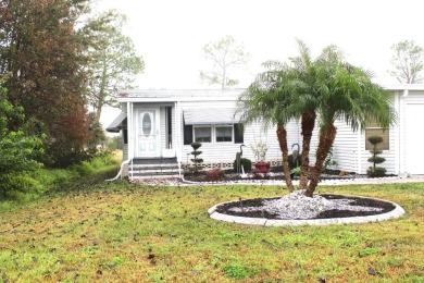 Introducing a fantastic 3 bedroom dream home on the golf course on Schalamar Creek Golf and Country Club in Florida - for sale on GolfHomes.com, golf home, golf lot