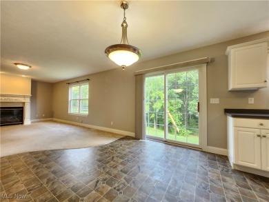 Welcome to 814 Lost Pond Parkway, A clean and move-in ready on Chardon Lakes Golf Course in Ohio - for sale on GolfHomes.com, golf home, golf lot