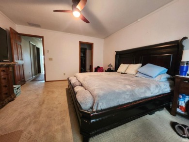 Welcome to this beautiful 3 bedroom, 2.5 bath villa located in a on Eagle Glen Golf Club in Indiana - for sale on GolfHomes.com, golf home, golf lot