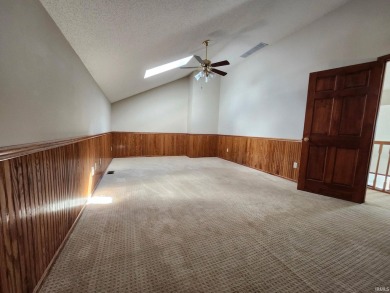 Welcome to this beautiful 3 bedroom, 2.5 bath villa located in a on Eagle Glen Golf Club in Indiana - for sale on GolfHomes.com, golf home, golf lot