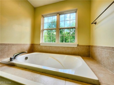 Welcome to 814 Lost Pond Parkway, A clean and move-in ready on Chardon Lakes Golf Course in Ohio - for sale on GolfHomes.com, golf home, golf lot