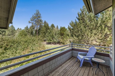 Living is easy in this lovely, warm & comfortable town home on Broken Top Club in Oregon - for sale on GolfHomes.com, golf home, golf lot
