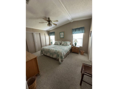 Welcome to this charming and meticulously maintained 2-bedroom on Schalamar Creek Golf and Country Club in Florida - for sale on GolfHomes.com, golf home, golf lot