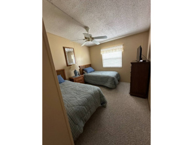 Welcome to this charming and meticulously maintained 2-bedroom on Schalamar Creek Golf and Country Club in Florida - for sale on GolfHomes.com, golf home, golf lot