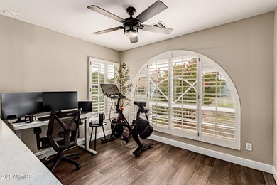 Pleasantly pleasing in the Desired Tatum Ranch Community. Shows on Tatum Ranch Golf Course in Arizona - for sale on GolfHomes.com, golf home, golf lot