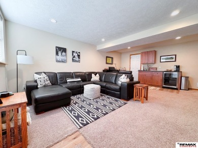 This home is sure to impress! Welcome to this 4-bedroom, 3 on Mahoney Golf Course in Nebraska - for sale on GolfHomes.com, golf home, golf lot