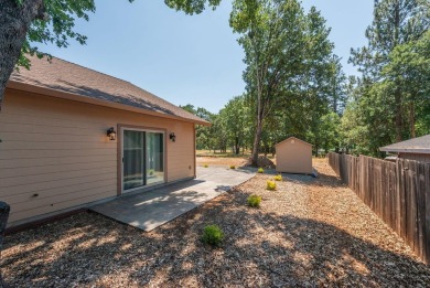 Custom home next to Golf Course in Weaverville with end of the on Trinity Alps Golf Course in California - for sale on GolfHomes.com, golf home, golf lot