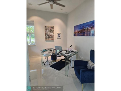 WONDERLFUL 2 BED +OFFICE & 2 BATH. National preserve behind no on PGA Golf Club in PGA Village in Florida - for sale on GolfHomes.com, golf home, golf lot