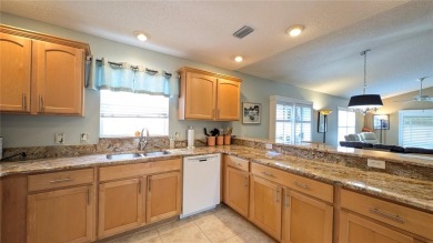This charming 2-bedroom, 2-bathroom courtyard villa offers 1,132 on The Links of Spruce Creek in Florida - for sale on GolfHomes.com, golf home, golf lot