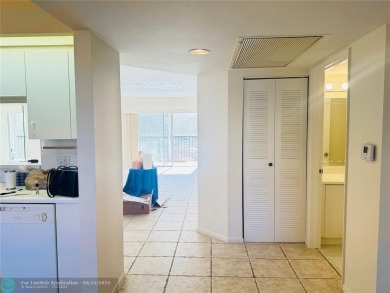 MOTIVATED SELLER! Gorgeous 2BR/2BA Jasmine Model located in on Flamingo Lakes Country Club in Florida - for sale on GolfHomes.com, golf home, golf lot