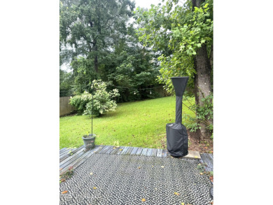 NEW TO THE MARKET IS THIS 3 BEDROOM, 2 BATH HOME JUST ONE BLOCK on Duncan Park Golf Course in Mississippi - for sale on GolfHomes.com, golf home, golf lot