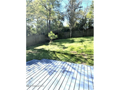 NEW TO THE MARKET IS THIS 3 BEDROOM, 2 BATH HOME JUST ONE BLOCK on Duncan Park Golf Course in Mississippi - for sale on GolfHomes.com, golf home, golf lot