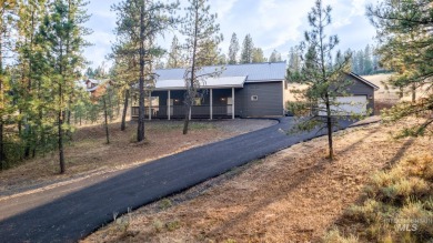 High performing , highest booked New Meadows ! Comes furnished! on Meadowcreek Golf Resort in Idaho - for sale on GolfHomes.com, golf home, golf lot