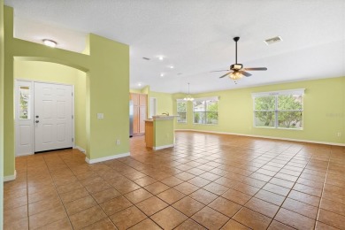 Welcome to this beautifully appointed 3 Bedroom, 2 Bath Grantham on The Links of Spruce Creek in Florida - for sale on GolfHomes.com, golf home, golf lot