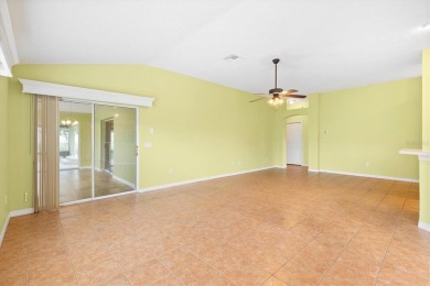 Welcome to this beautifully appointed 3 Bedroom, 2 Bath Grantham on The Links of Spruce Creek in Florida - for sale on GolfHomes.com, golf home, golf lot
