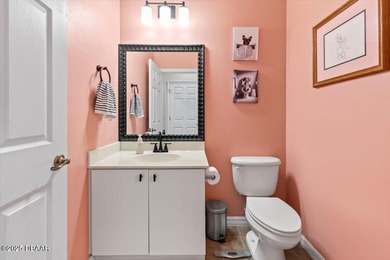 This well-kept townhome in Venetian Bay offers 2 bedrooms, 2.5 on Venetian Bay Golf Course in Florida - for sale on GolfHomes.com, golf home, golf lot