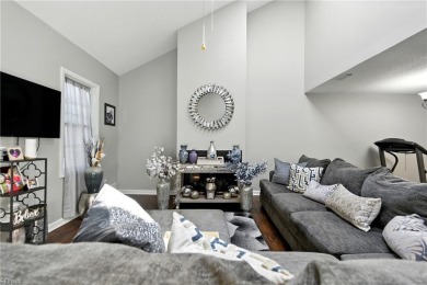Very nice 2br townhome, near towncenter and highways, upstairs on Kempsville Greens Municipal Golf Course in Virginia - for sale on GolfHomes.com, golf home, golf lot