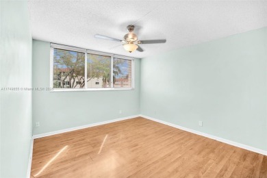 Spacious, bright & well-maintained 2bd/1.5bth condo is now on Hollybrook Golf and Tennis Club  in Florida - for sale on GolfHomes.com, golf home, golf lot