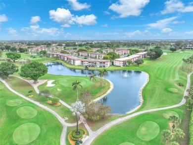 Spacious, bright & well-maintained 2bd/1.5bth condo is now on Hollybrook Golf and Tennis Club  in Florida - for sale on GolfHomes.com, golf home, golf lot