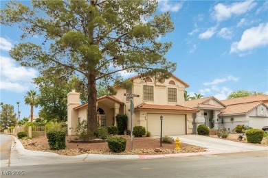 Country Club Living - Bring the Whole Family! Welcome to this on Los Prados Golf Course in Nevada - for sale on GolfHomes.com, golf home, golf lot