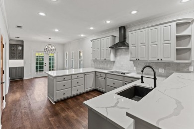 Move-In Ready Luxury with Golf Course Views in Comanche Trace on The Club At Comanche Trace in Texas - for sale on GolfHomes.com, golf home, golf lot