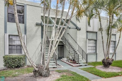 Welcome to this 1st floor, 2/2 in beautiful, quiet Palm Springs on Oriole Golf and Tennis Club in Florida - for sale on GolfHomes.com, golf home, golf lot