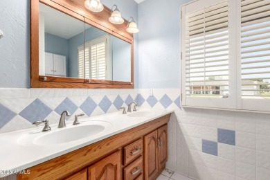 Welcome to your Sun City retreat! This charming 3-bedroom on Sun City Lakes West and East in Arizona - for sale on GolfHomes.com, golf home, golf lot