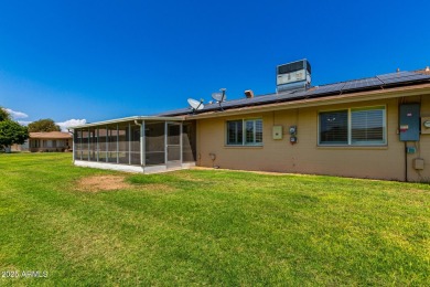 Welcome to your Sun City retreat! This charming 3-bedroom on Sun City Lakes West and East in Arizona - for sale on GolfHomes.com, golf home, golf lot