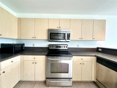 Details coming on Inverrary Country Club in Florida - for sale on GolfHomes.com, golf home, golf lot