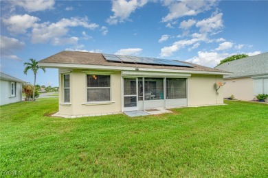 Active 55+ Golf Lifestyle in North Fort Myers! Love golf and on Sabal Springs Golf and Racquet Club in Florida - for sale on GolfHomes.com, golf home, golf lot