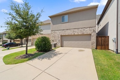 Sophisticated living in the heart of Las Colinas. Recently on TPC Four Seasons - Las Colinas Resort in Texas - for sale on GolfHomes.com, golf home, golf lot