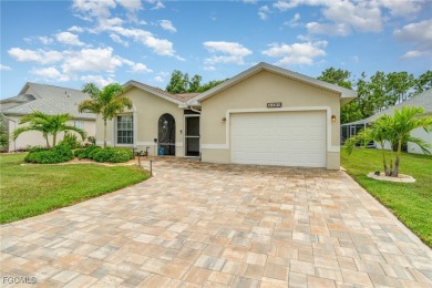 Active 55+ Golf Lifestyle in North Fort Myers! Love golf and on Sabal Springs Golf and Racquet Club in Florida - for sale on GolfHomes.com, golf home, golf lot
