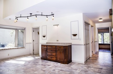 SPACIOUS 2 LEVEL GOLF FRONT HOME!!! Updated Kitchen, & Bathrooms on Druid Hills Golf Club in Tennessee - for sale on GolfHomes.com, golf home, golf lot