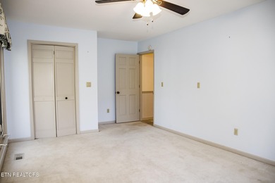 SPACIOUS 2 LEVEL GOLF FRONT HOME!!! Updated Kitchen, & Bathrooms on Druid Hills Golf Club in Tennessee - for sale on GolfHomes.com, golf home, golf lot
