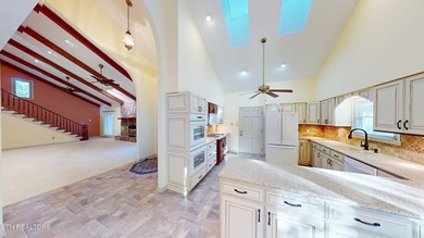 SPACIOUS 2 LEVEL GOLF FRONT HOME!!! Updated Kitchen, & Bathrooms on Druid Hills Golf Club in Tennessee - for sale on GolfHomes.com, golf home, golf lot