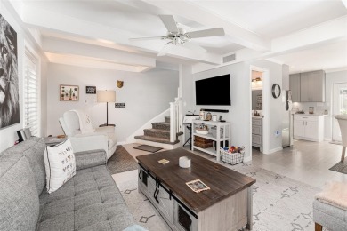 A Must See!! Gorgeous townhome in popular College Park!  This on Dubsdread Golf Course in Florida - for sale on GolfHomes.com, golf home, golf lot