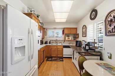 A move-in-ready 2-bed, 2-bath Del Webb home in Sun City! on Sun City South Golf Course in Arizona - for sale on GolfHomes.com, golf home, golf lot