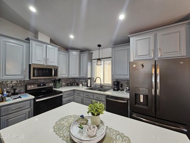 This beautifully upgraded 2-bedroom, 2-bath home offers laminate on Viewpoint Golf Resort in Arizona - for sale on GolfHomes.com, golf home, golf lot