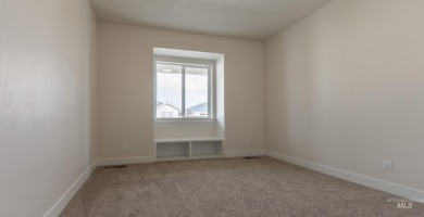 Just Finished and ready to close!  This beautifully designed on Hunters Point Golf Club in Idaho - for sale on GolfHomes.com, golf home, golf lot